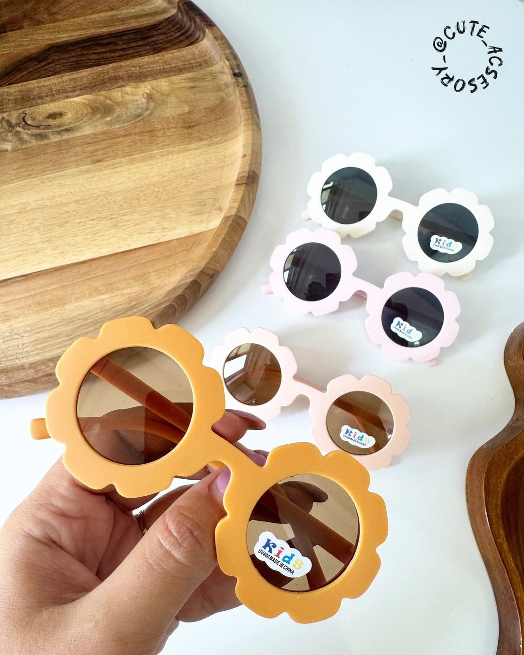 عینک آفتابی بچه گانه طرح گل