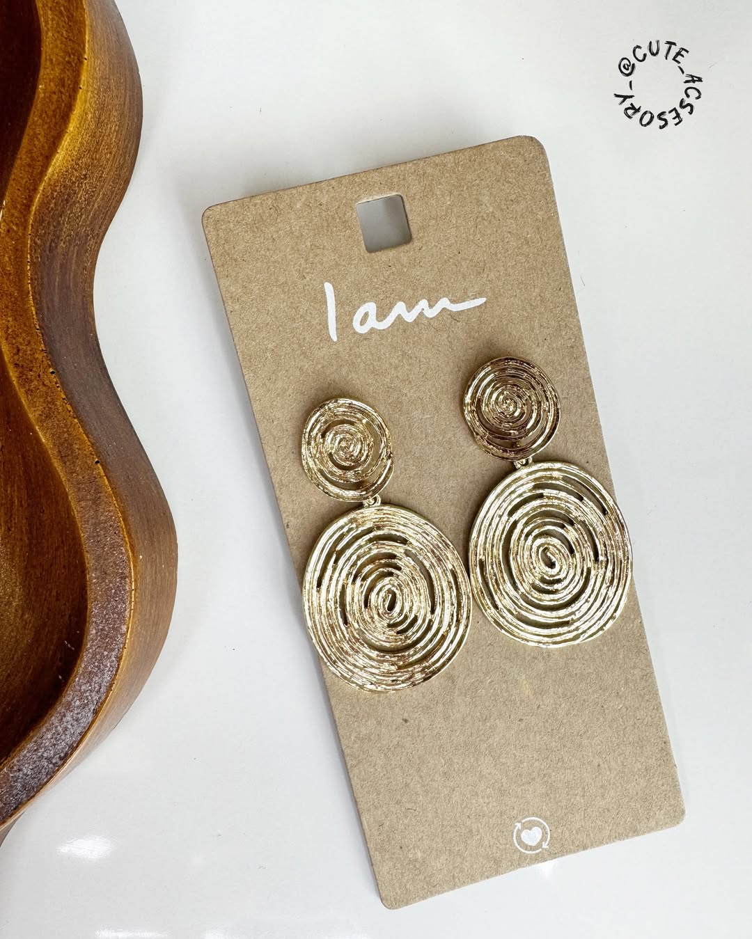 گوشواره هنری